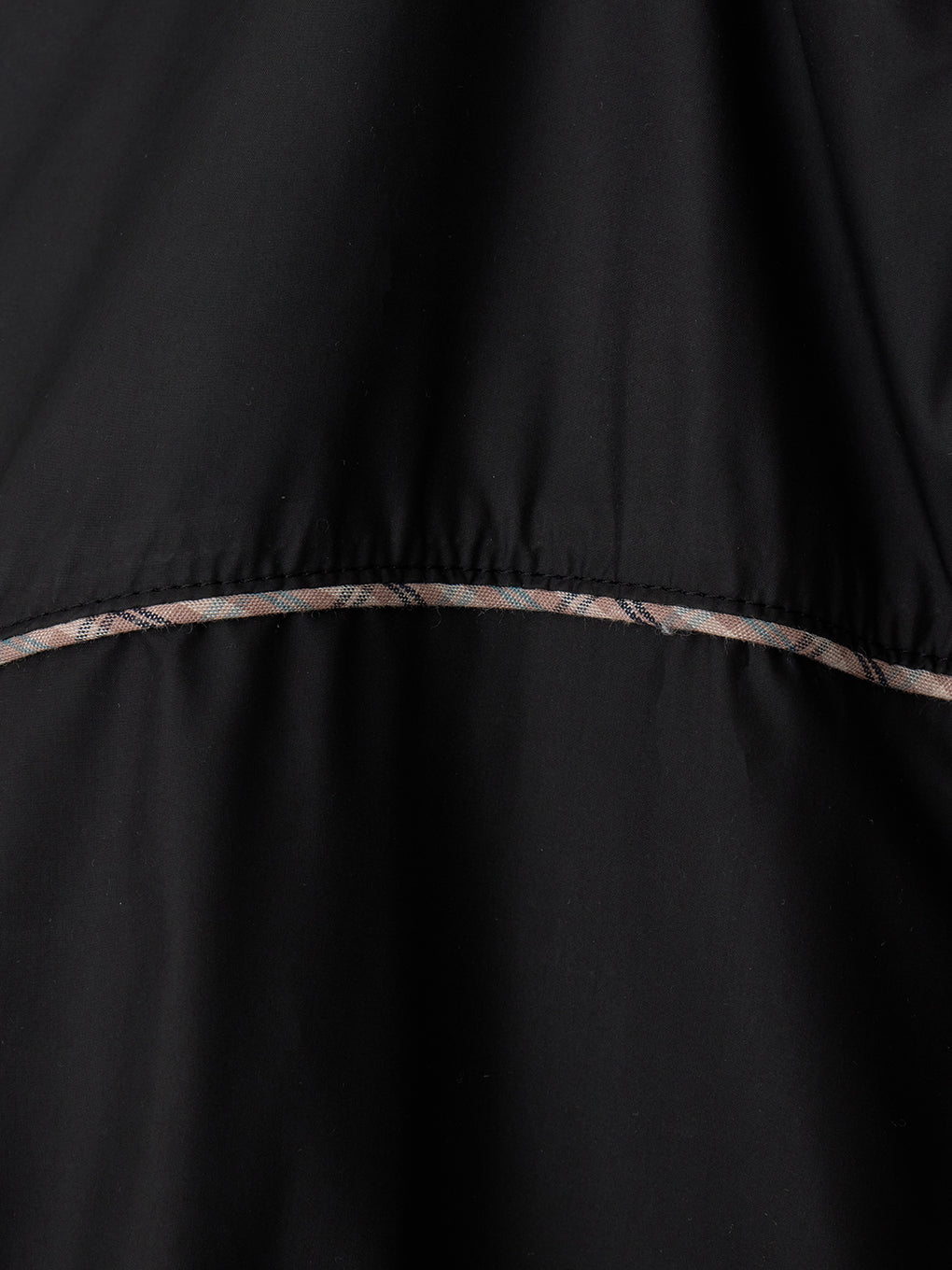 UNIVERSAL WINDBREAKER BOLERO
