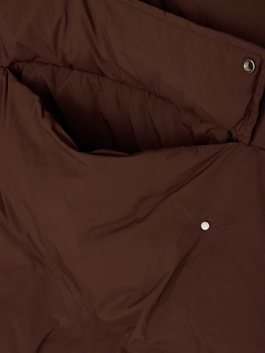 UNIVERSAL DOWN JACKET