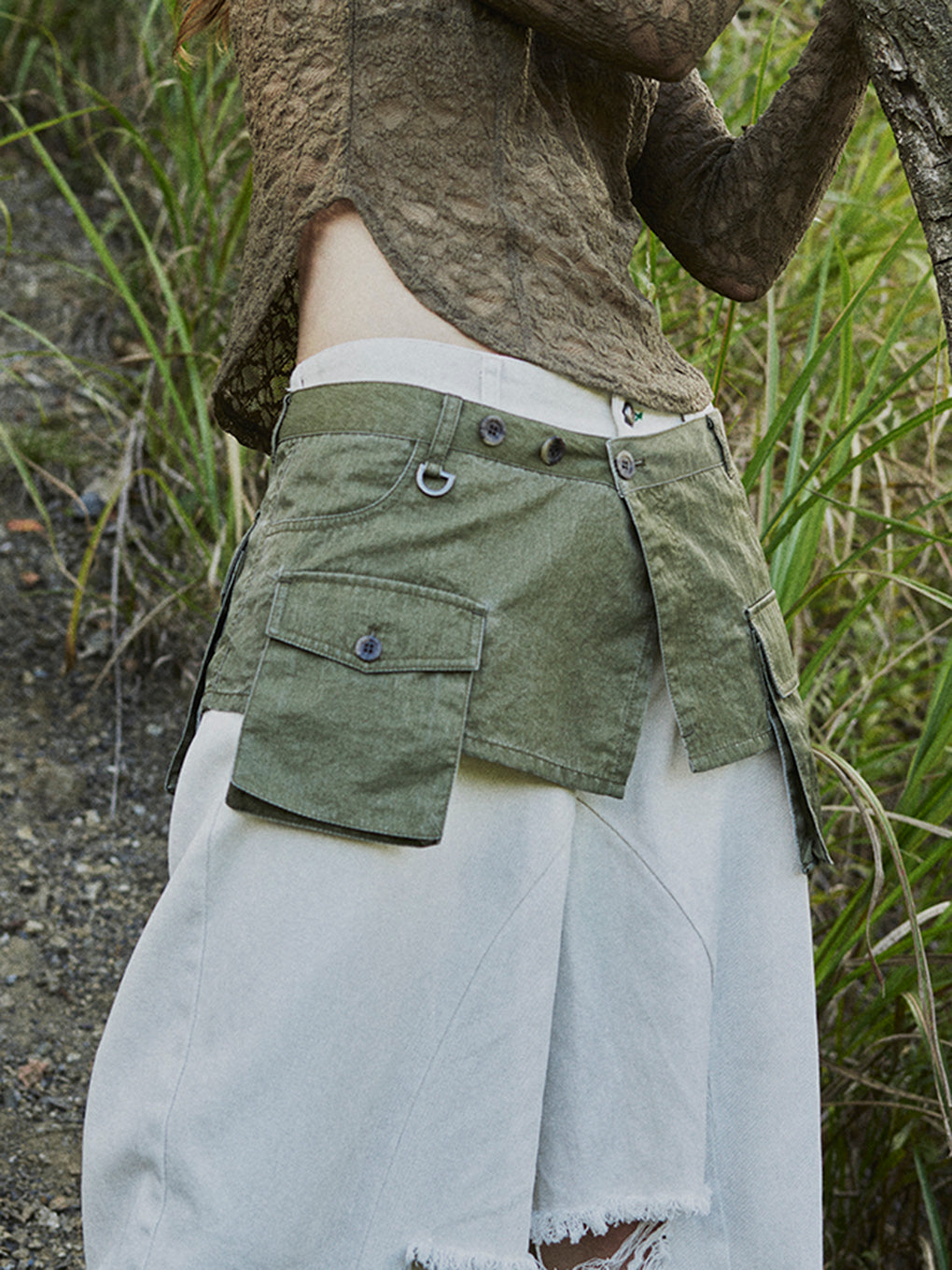 PIGMENT DYE UTILITY APRON