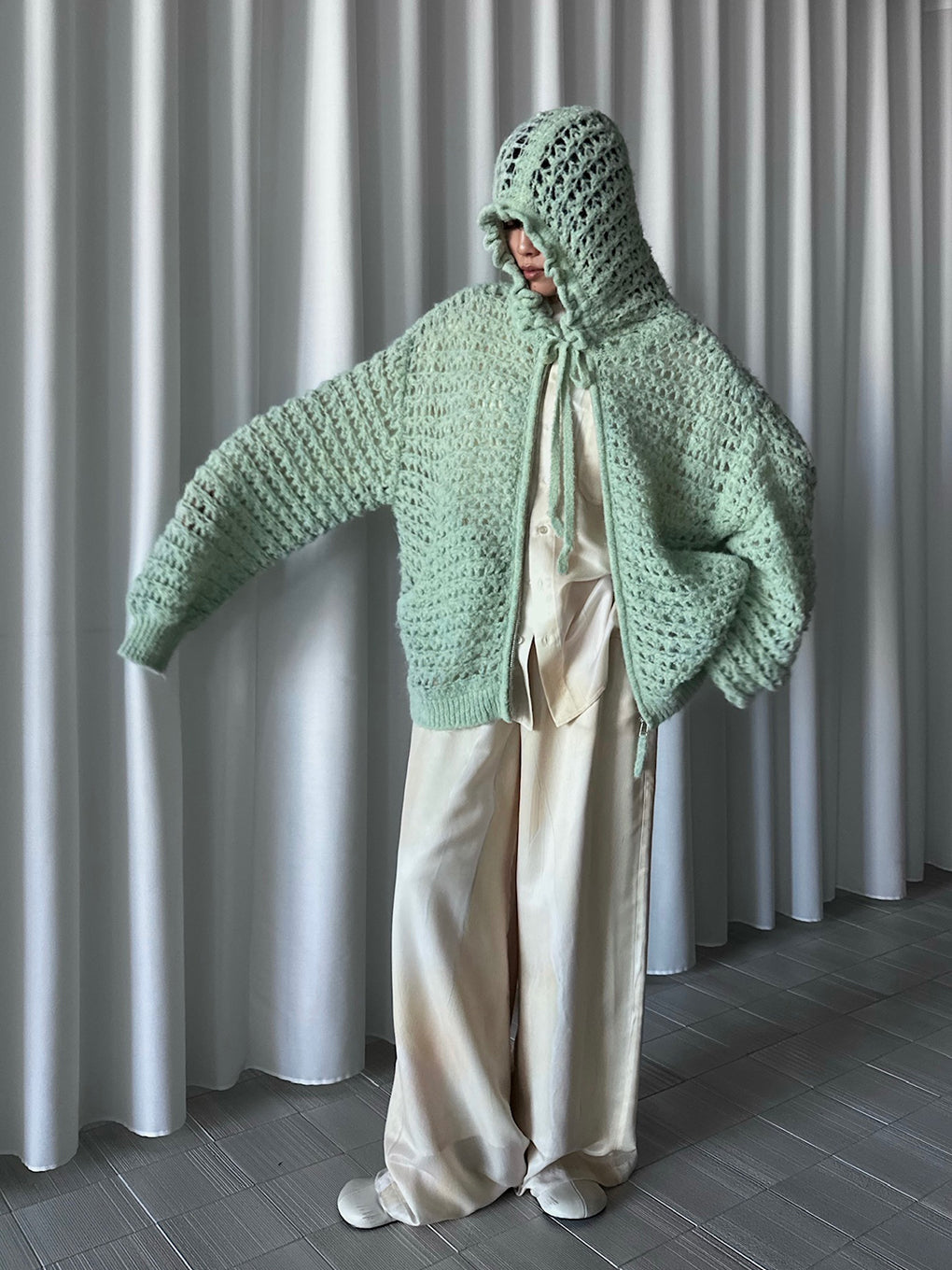 BABY KNIT HOODIE