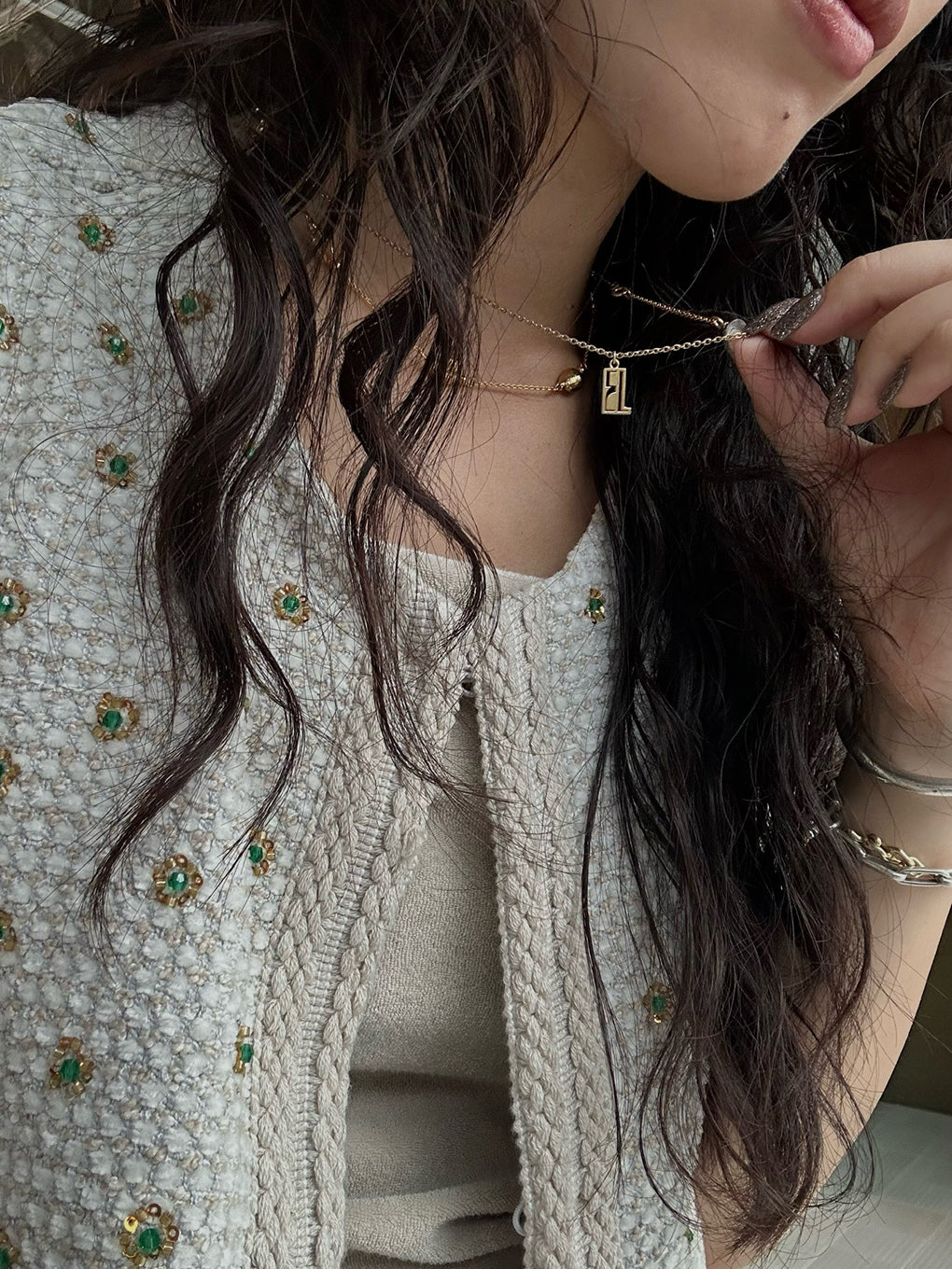 EL CHARM NECKLACE