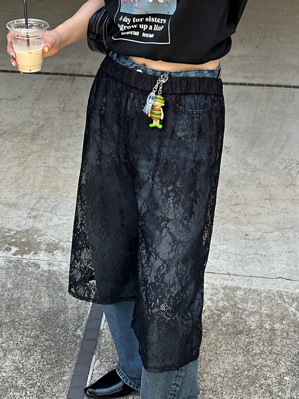FRENCH TERRY×LACE HALF PANTS