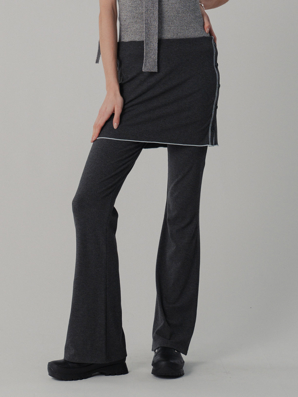 MELLOW RIB SKIRT PANTS
