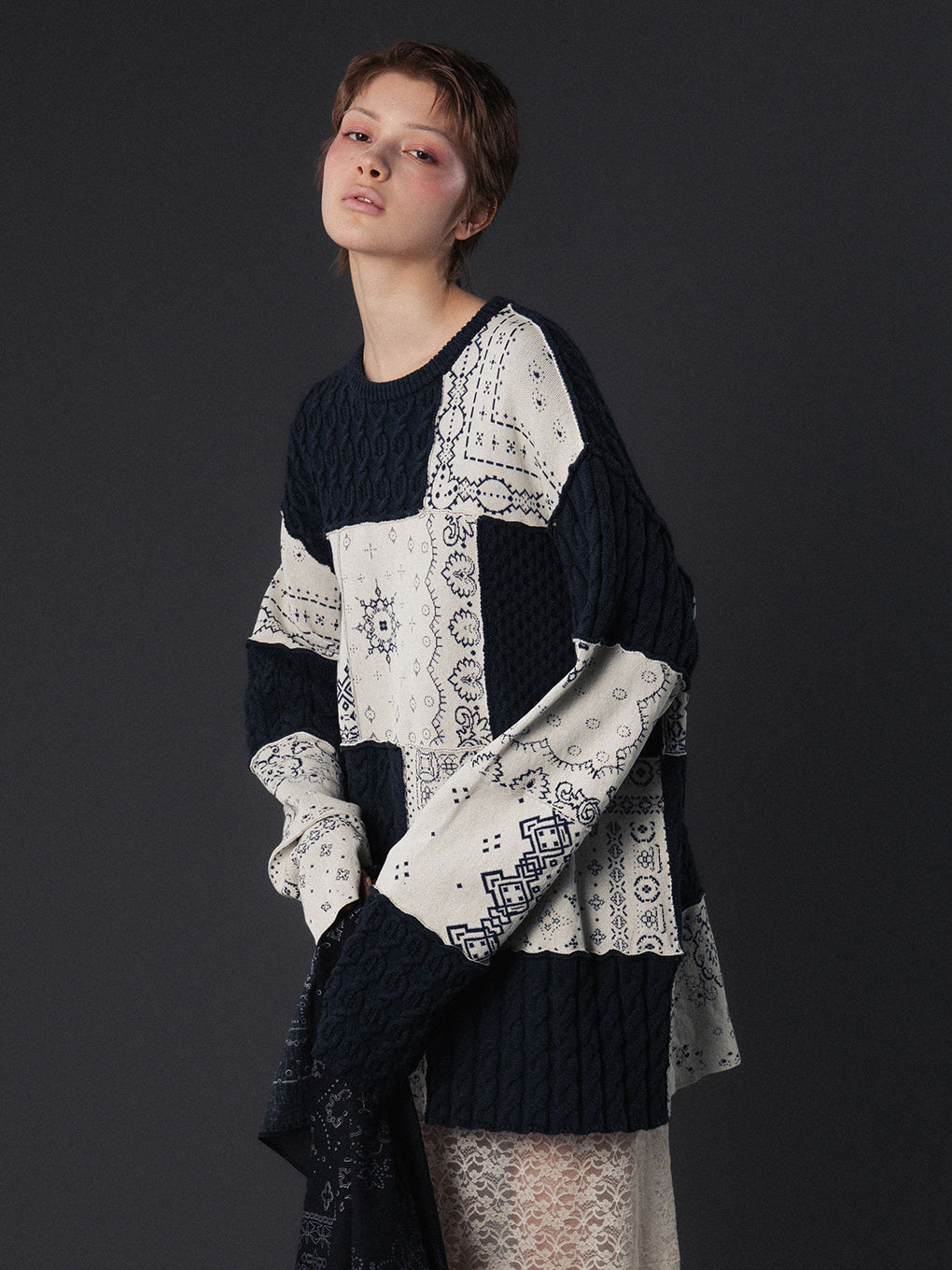 PAGE2026 #3 BANDANNA KNIT TOP