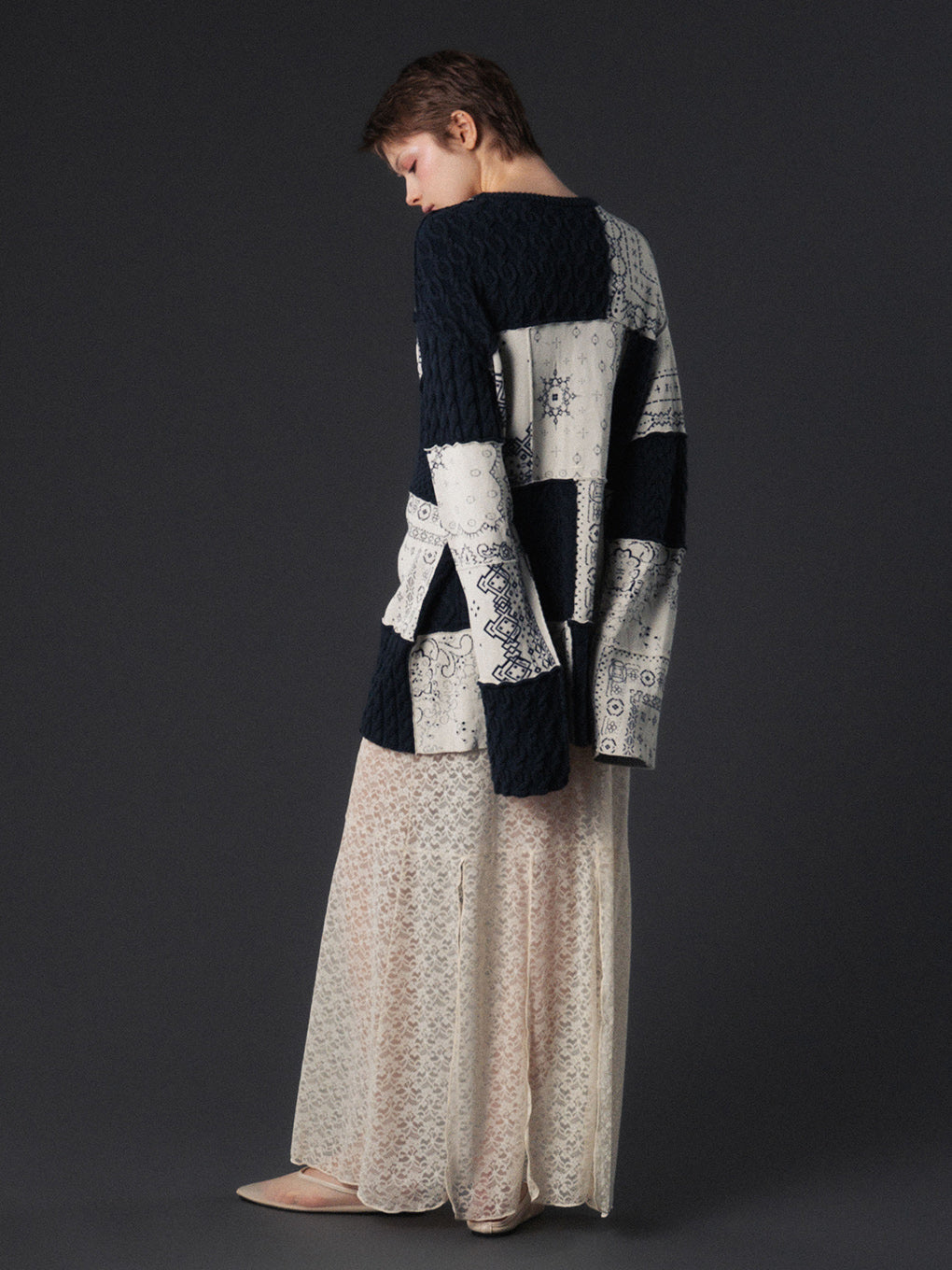 BtoF LACE SQUID SKIRT