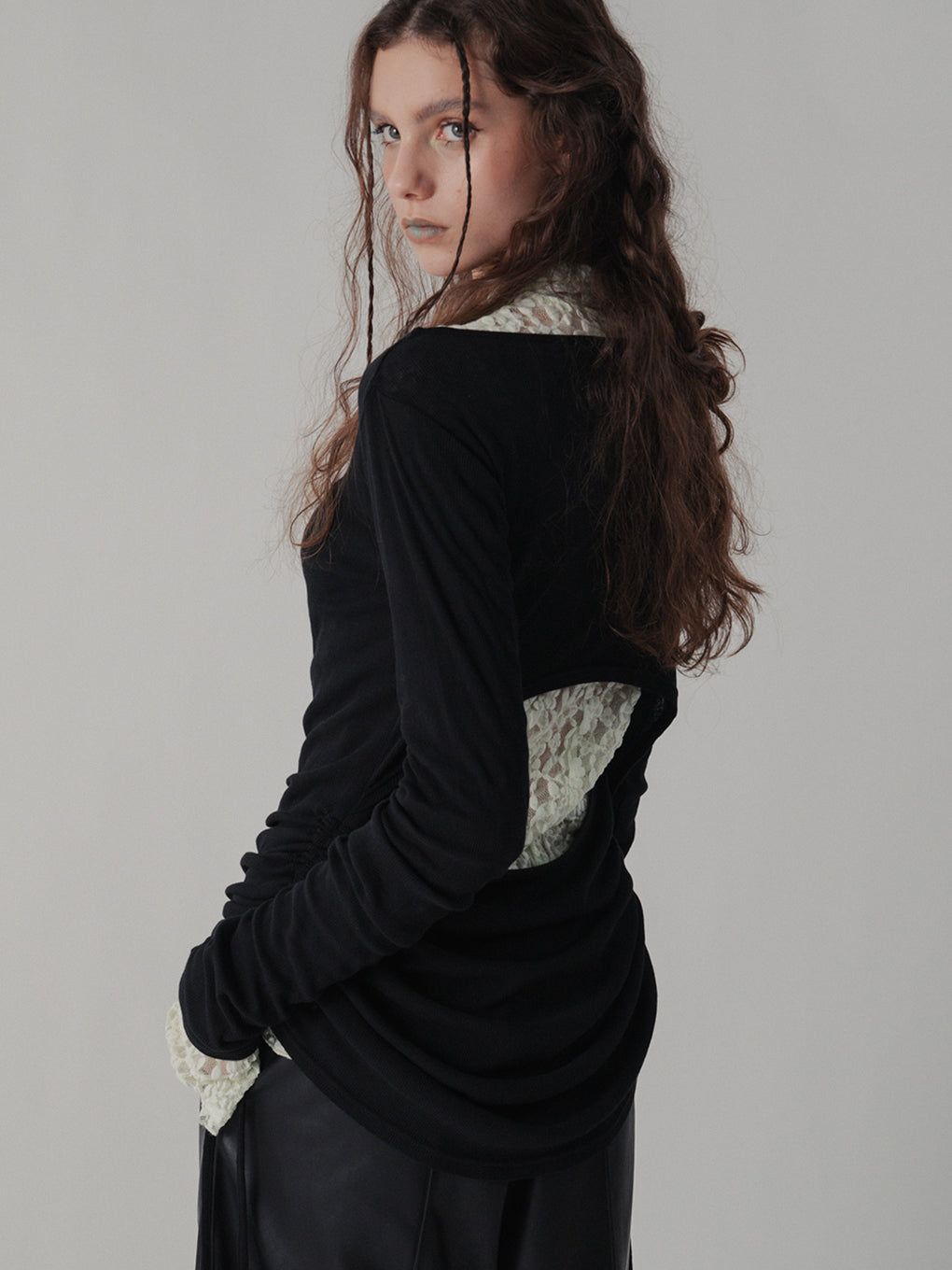 EFFORTLESS CUT LS TEE