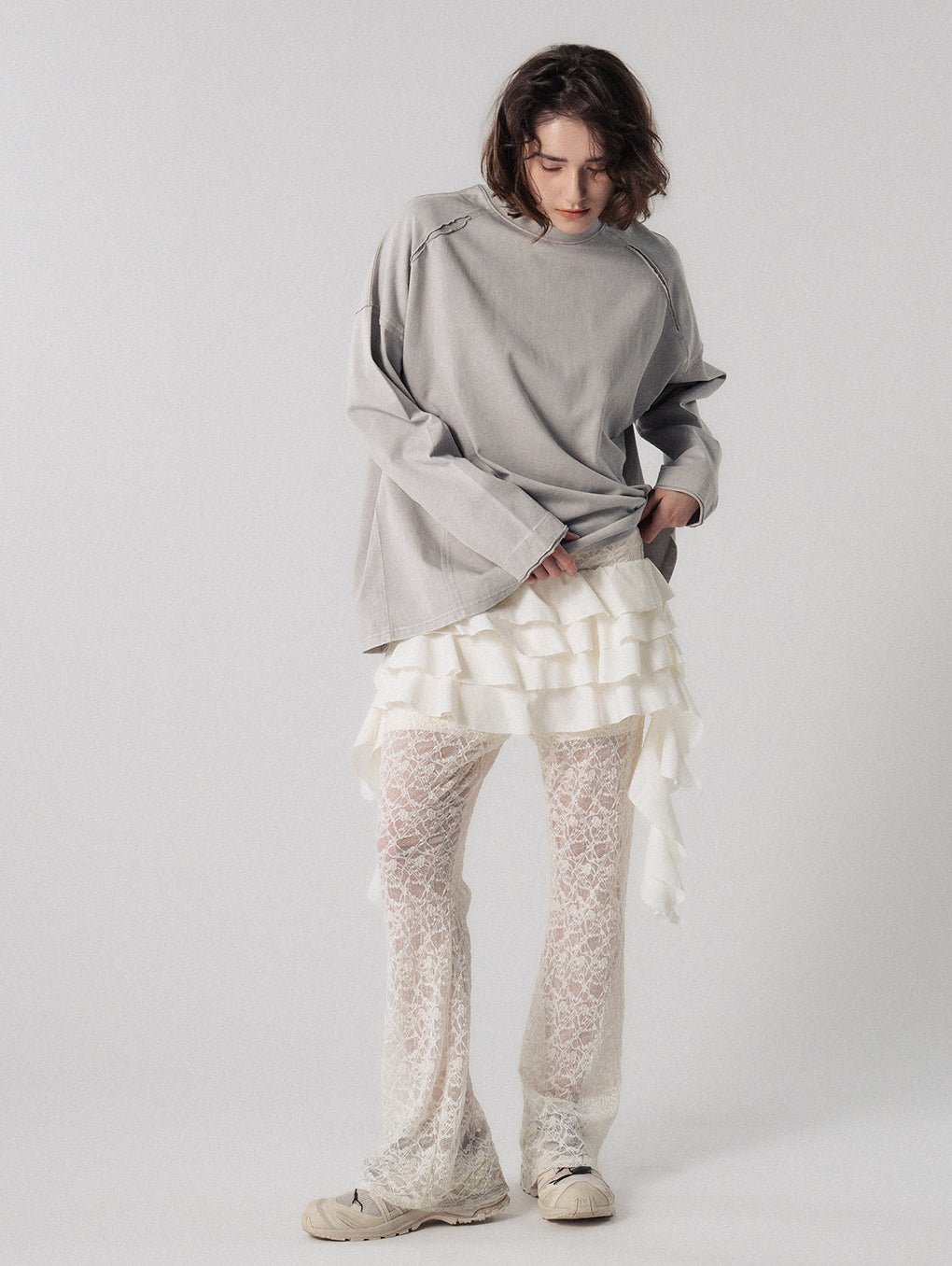 LACE FLARE PANTS