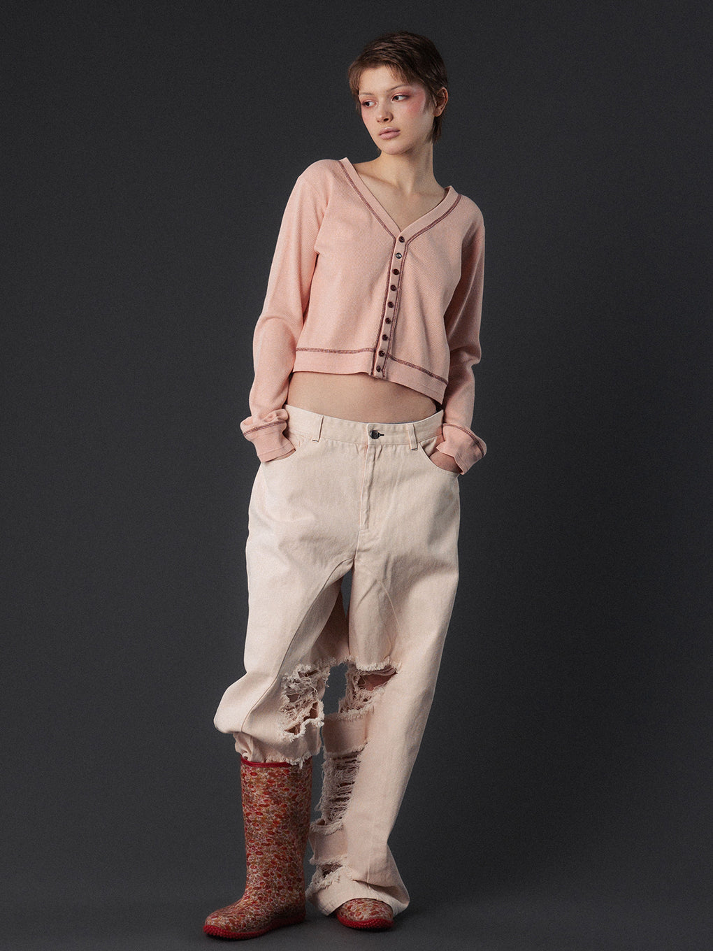 INSIDE RIPPED HOLE COLOR DENIM