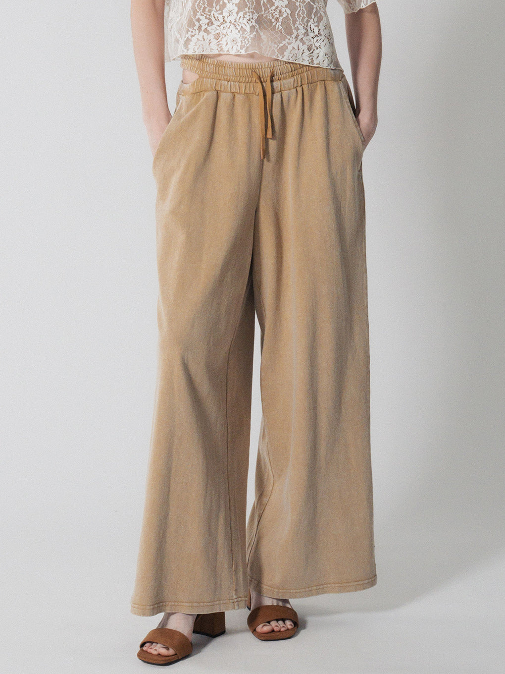 PIGMENT WAIST SLIT PANTS