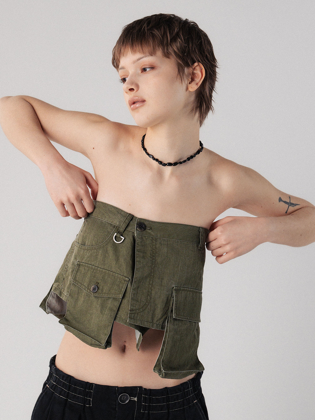 PIGMENT DYE UTILITY APRON