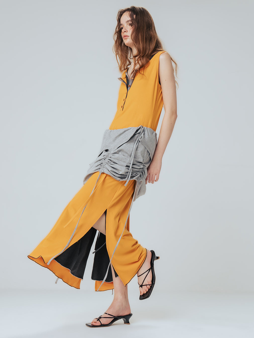 TEE TURN BACK SKIRT