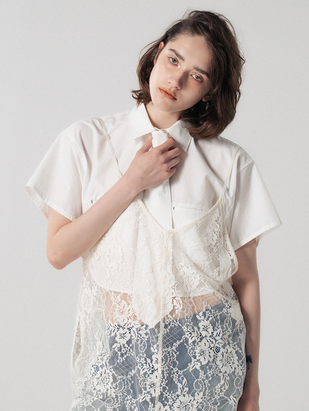 NECKTIE WITH CROPPED SHIRT