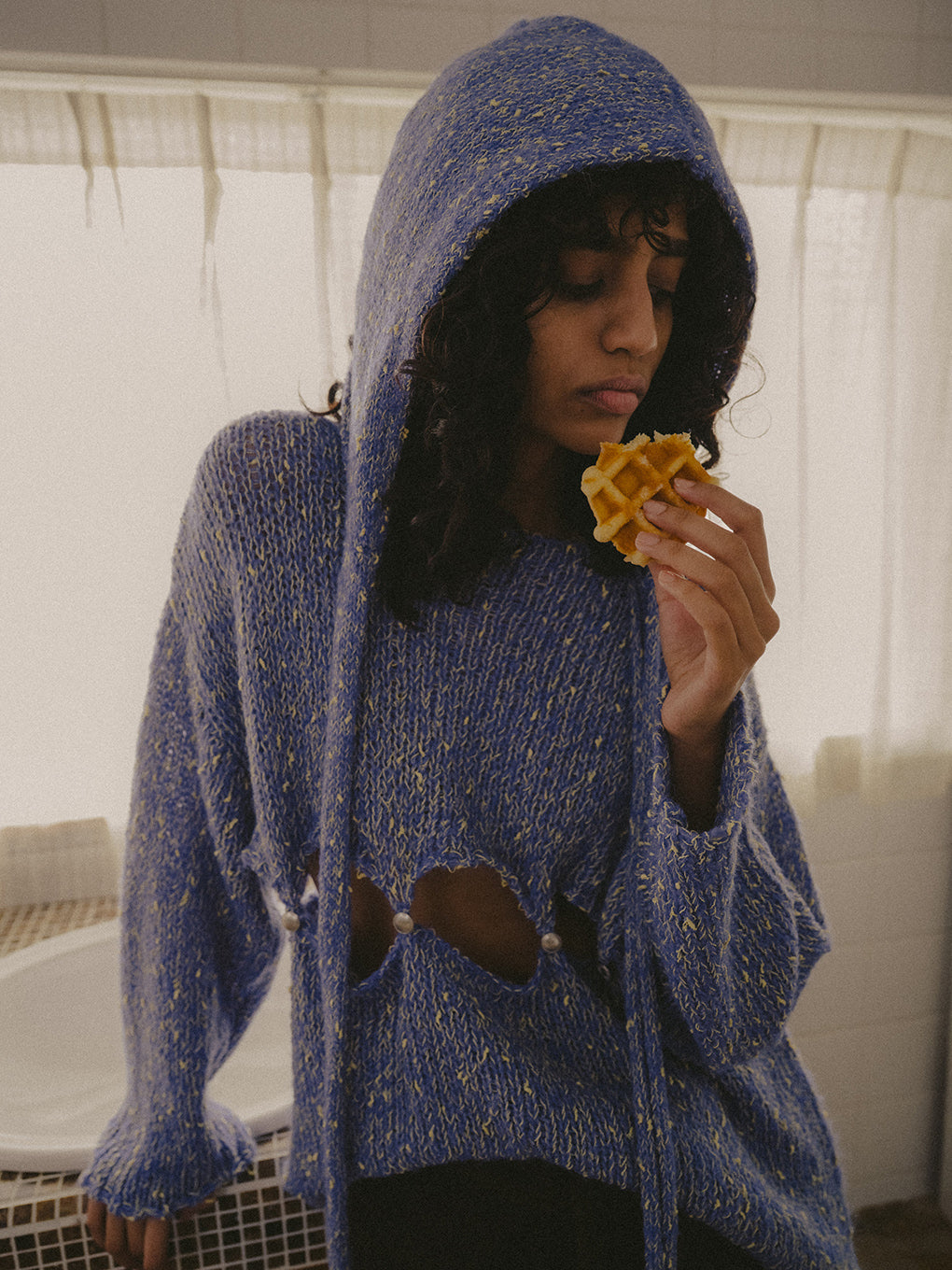 NEP YARN KNIT BONNET