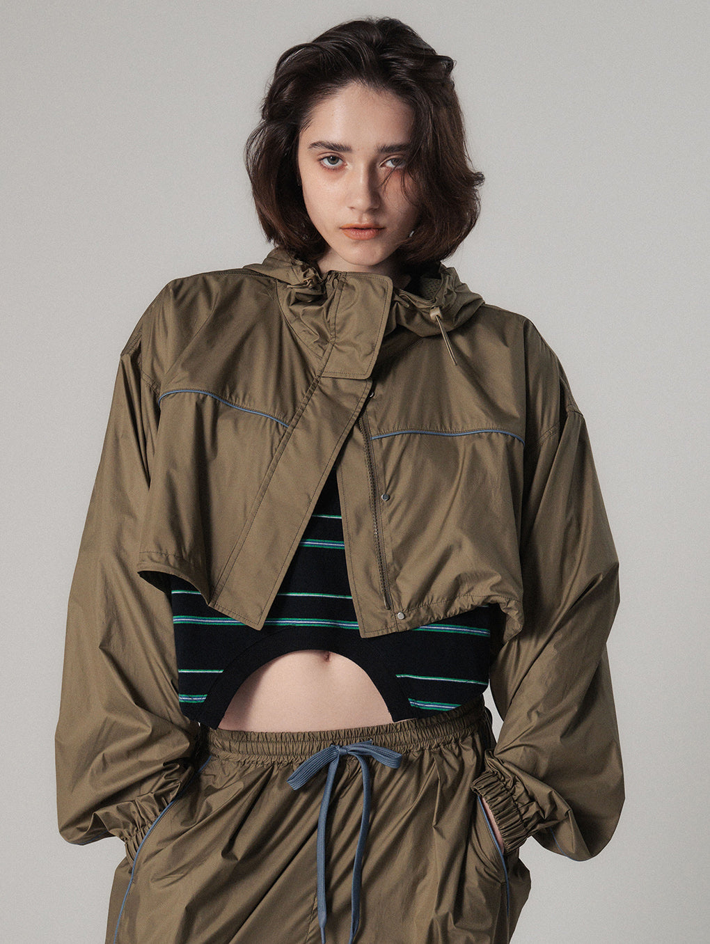 UNIVERSAL WINDBREAKER BOLERO