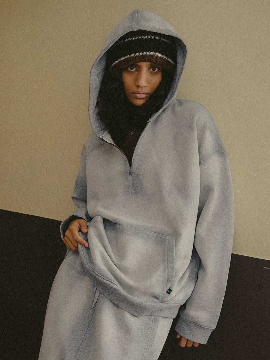 BLEACH DYE HALF ZIP HOODIE