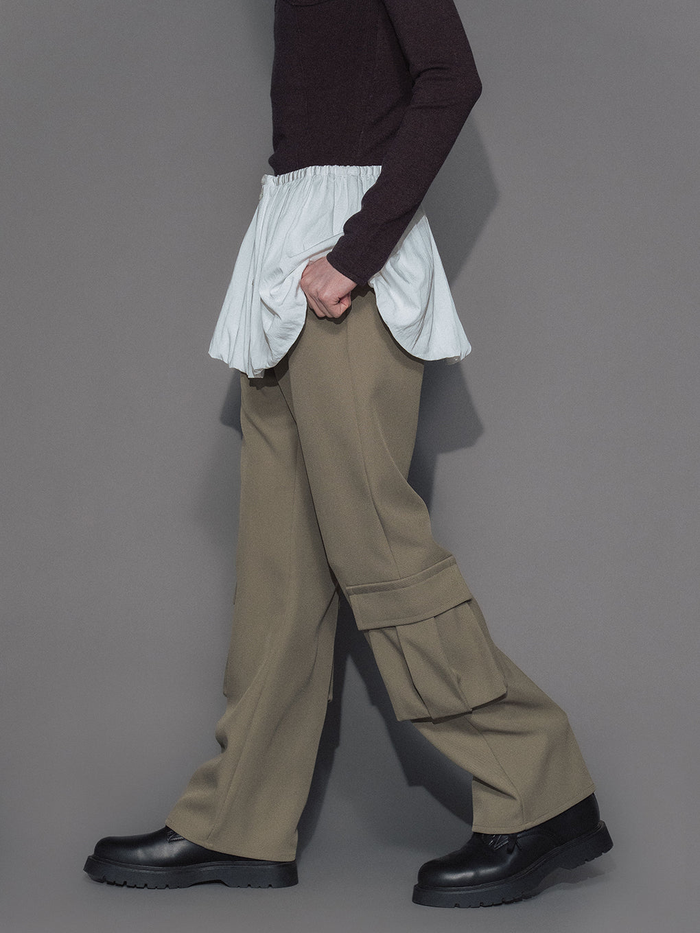 LOW WAIST CARGO PANTS