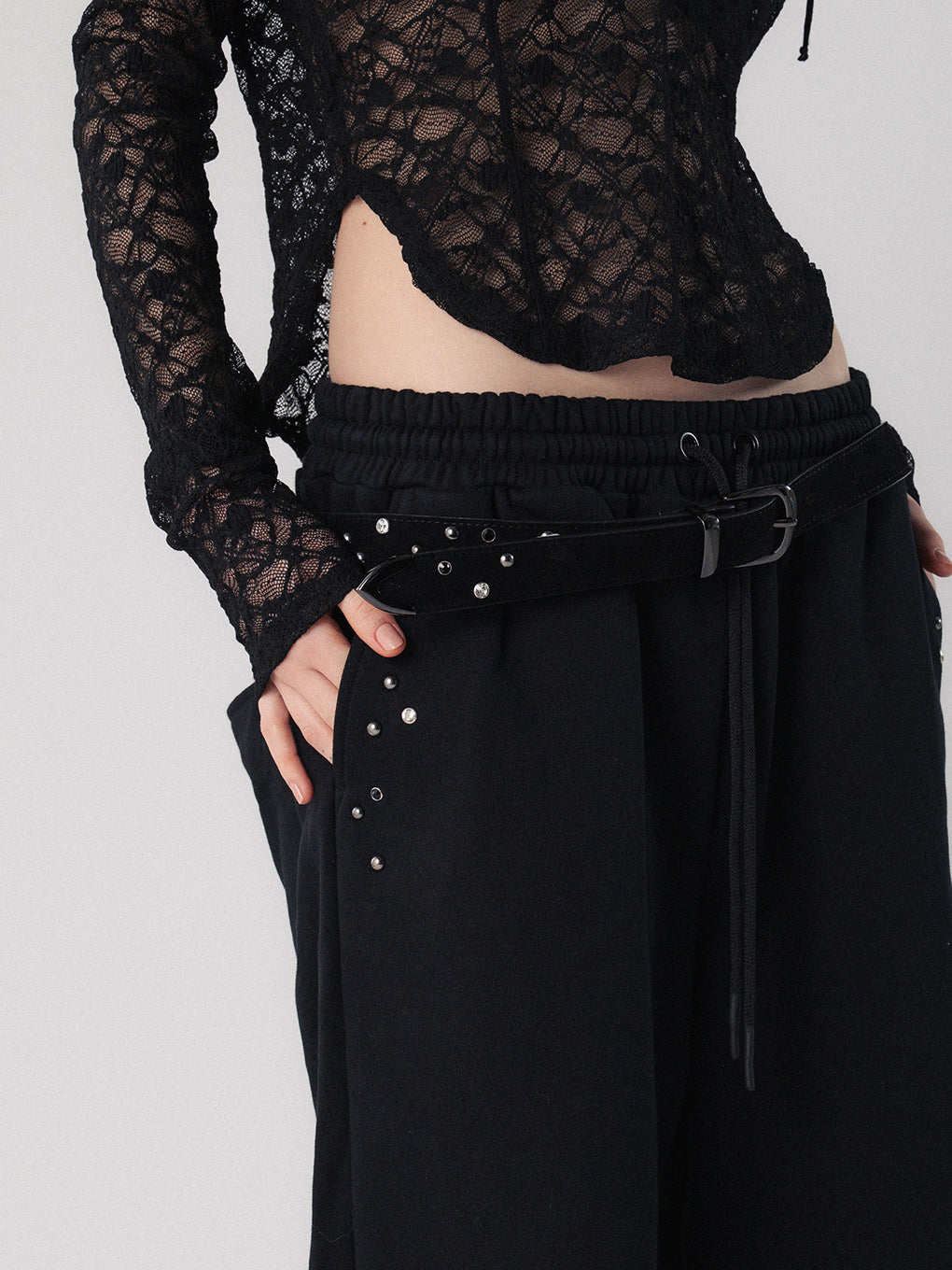 STUDS BELT