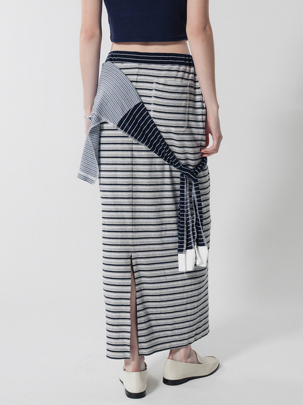 BORDER LAYERED SKIRT