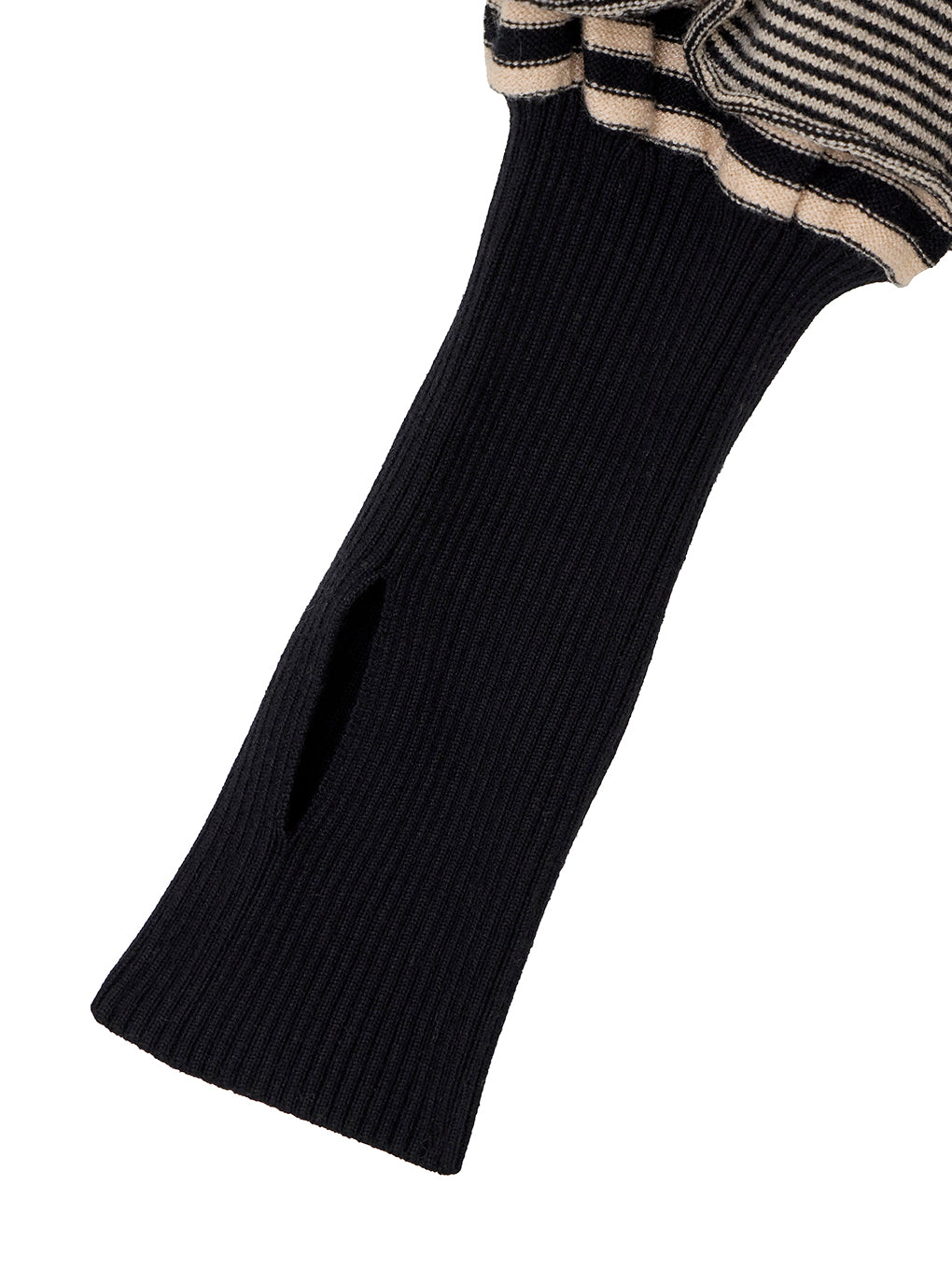 BORDER HALF ZIP KNIT TOP