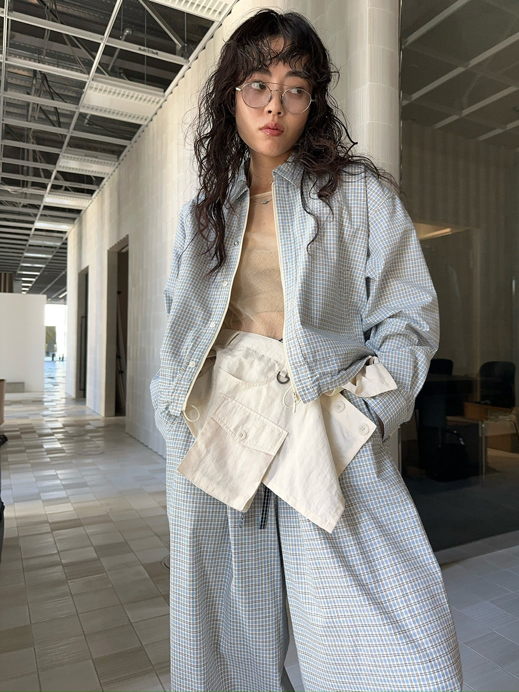 PIGMENT DYE UTILITY APRON