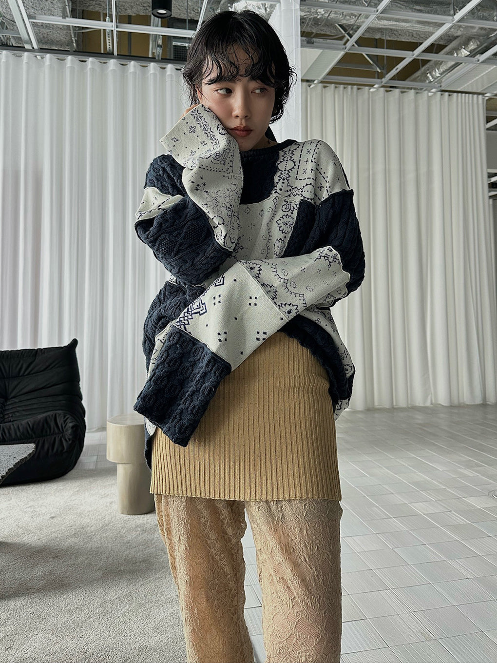 PAGE2026 #3 BANDANNA KNIT TOP