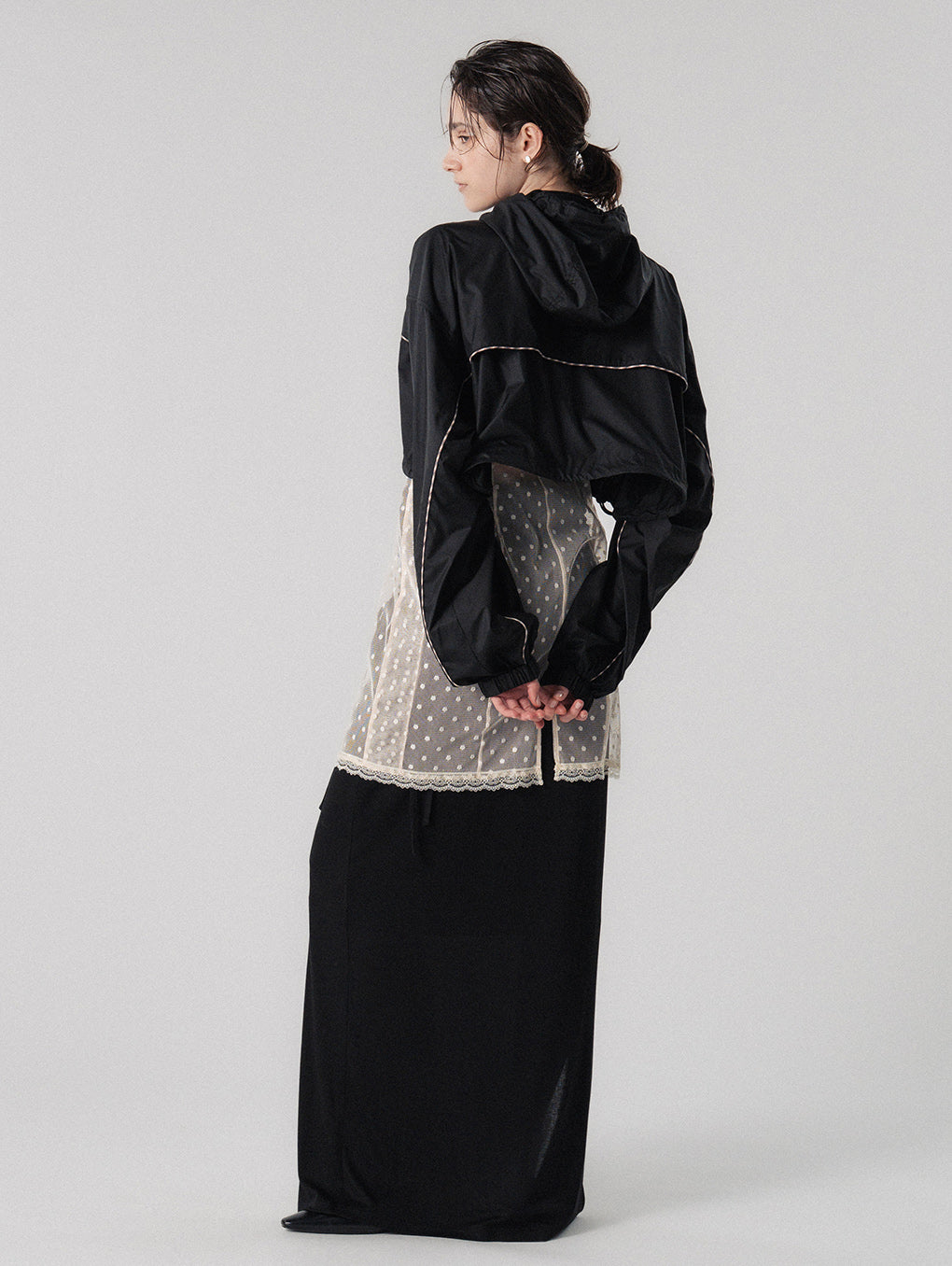 MELLOW CUT SHIRRING SKIRT