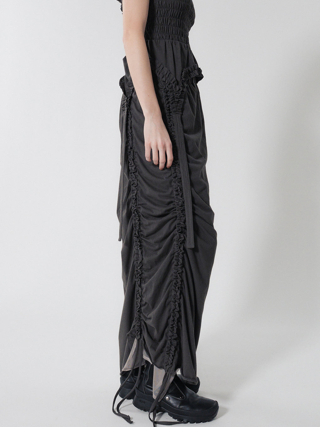 FRILL CUT SKIRT