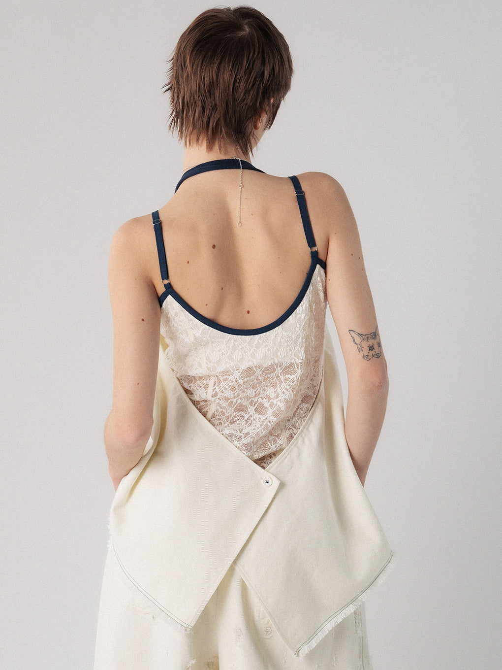 LACE CAMI BODYSUIT