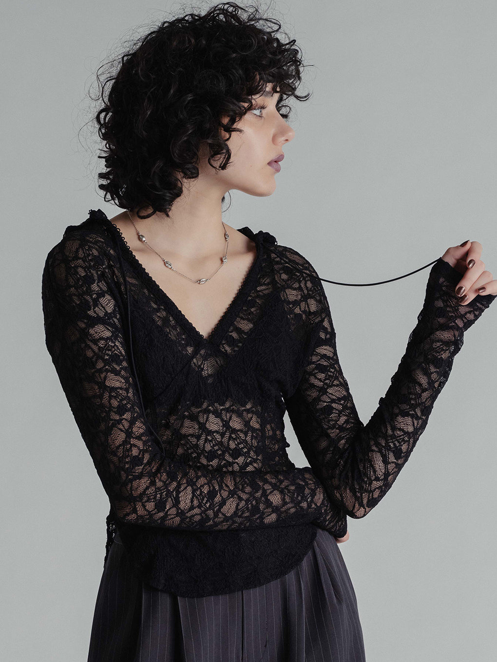 LACE HOODIE TOP