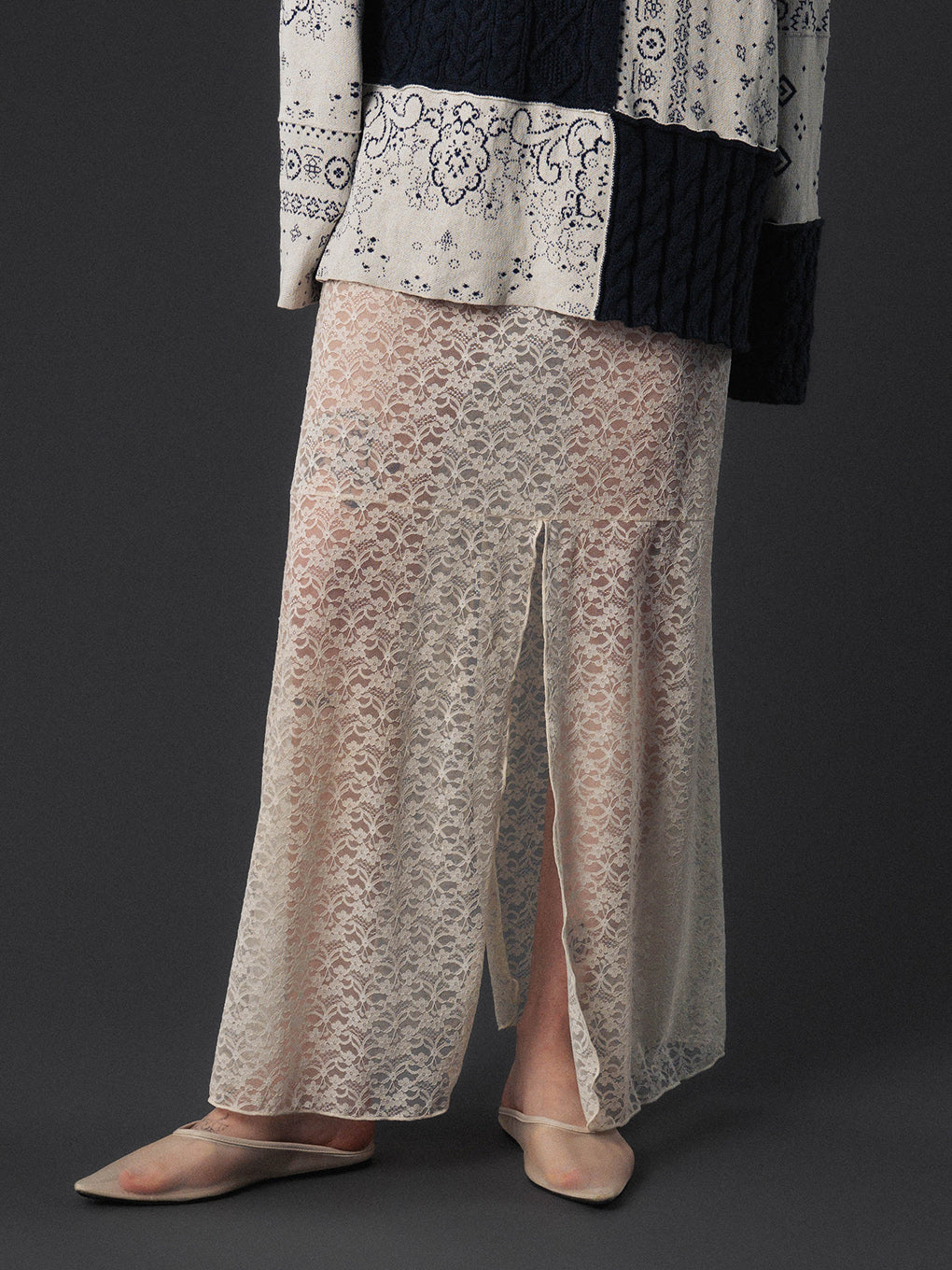 BtoF LACE SQUID SKIRT