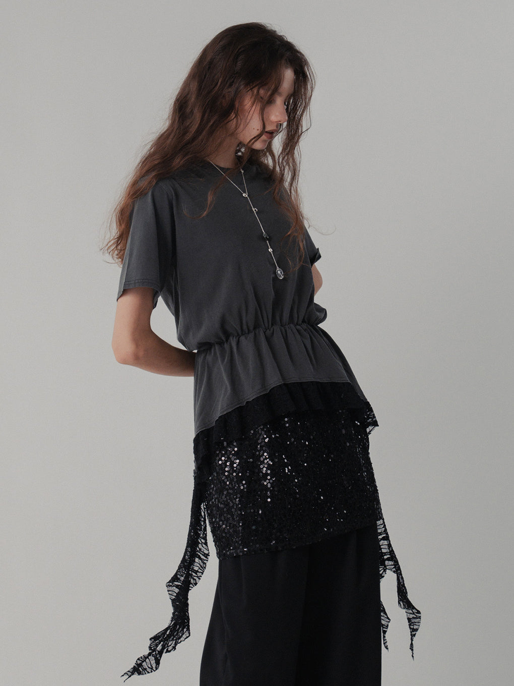 HEM LACE TEE