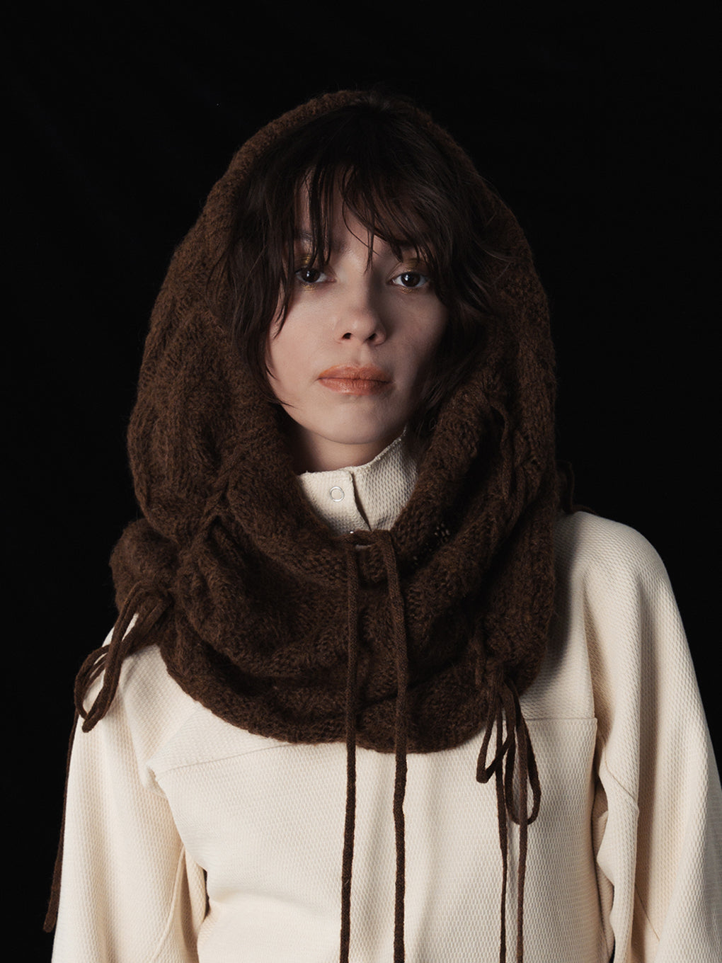 LOOSE CABLE KNIT SKIRT