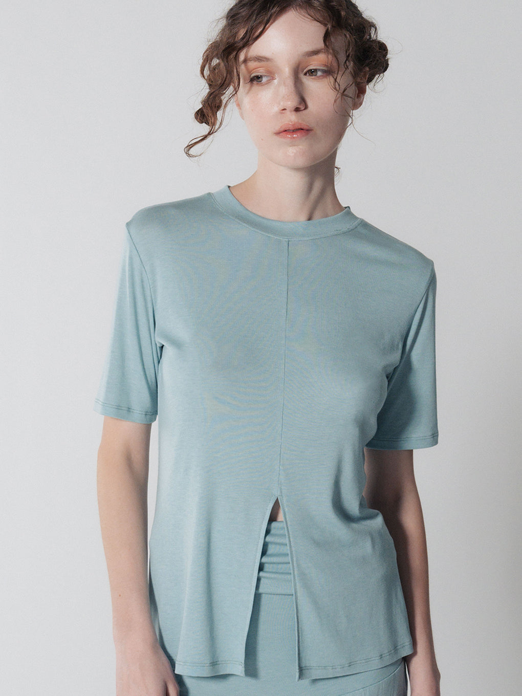 MELLOW CUT TEE