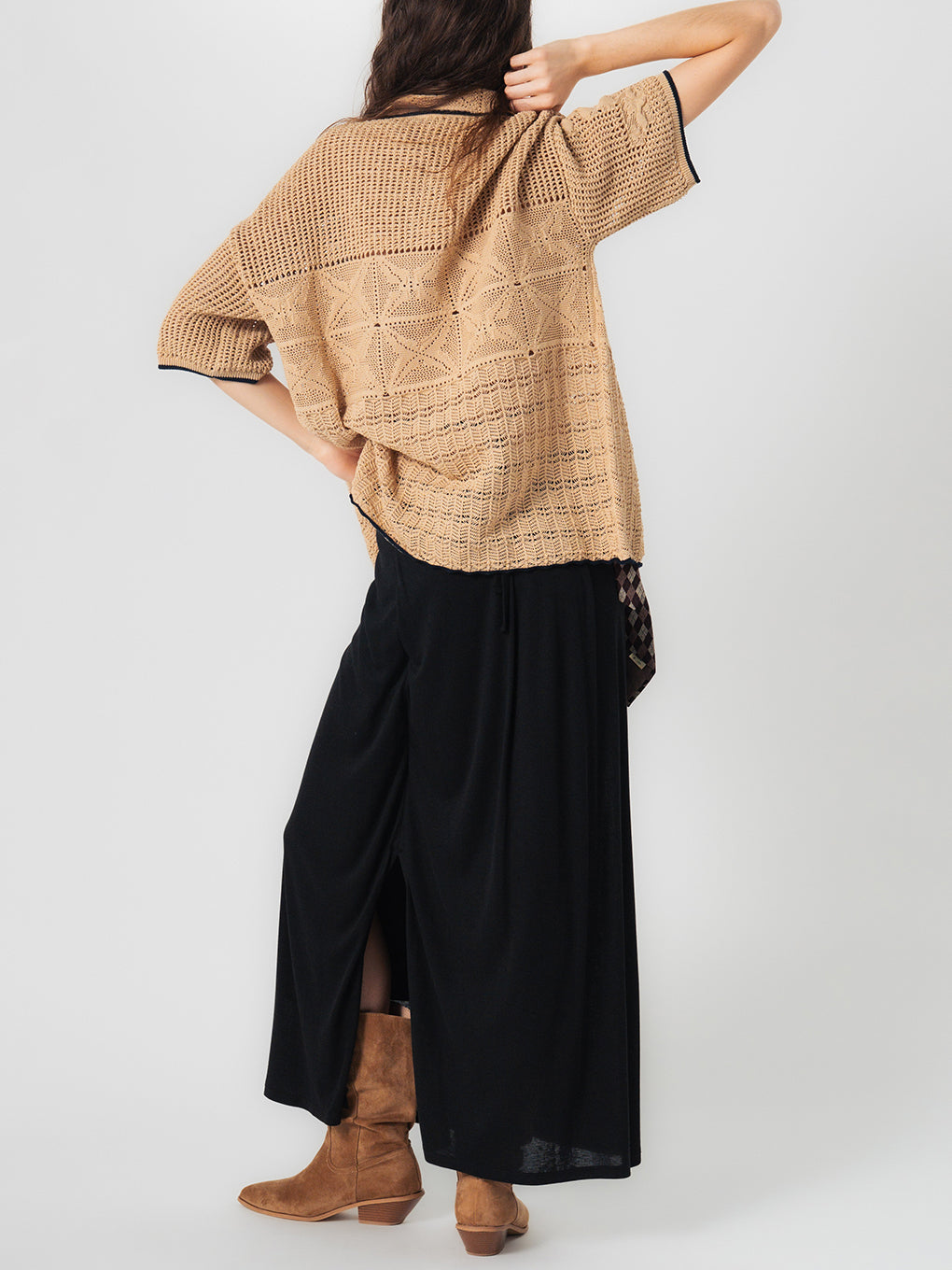 MIX PATTERN KNIT SHIRT