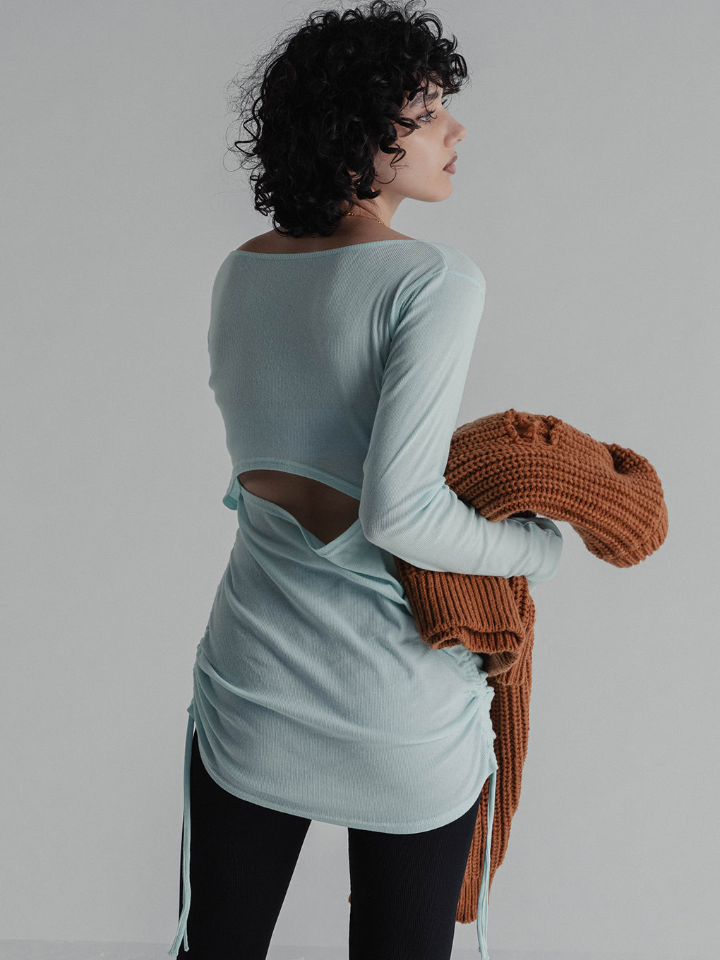 EFFORTLESS CUT LS TEE