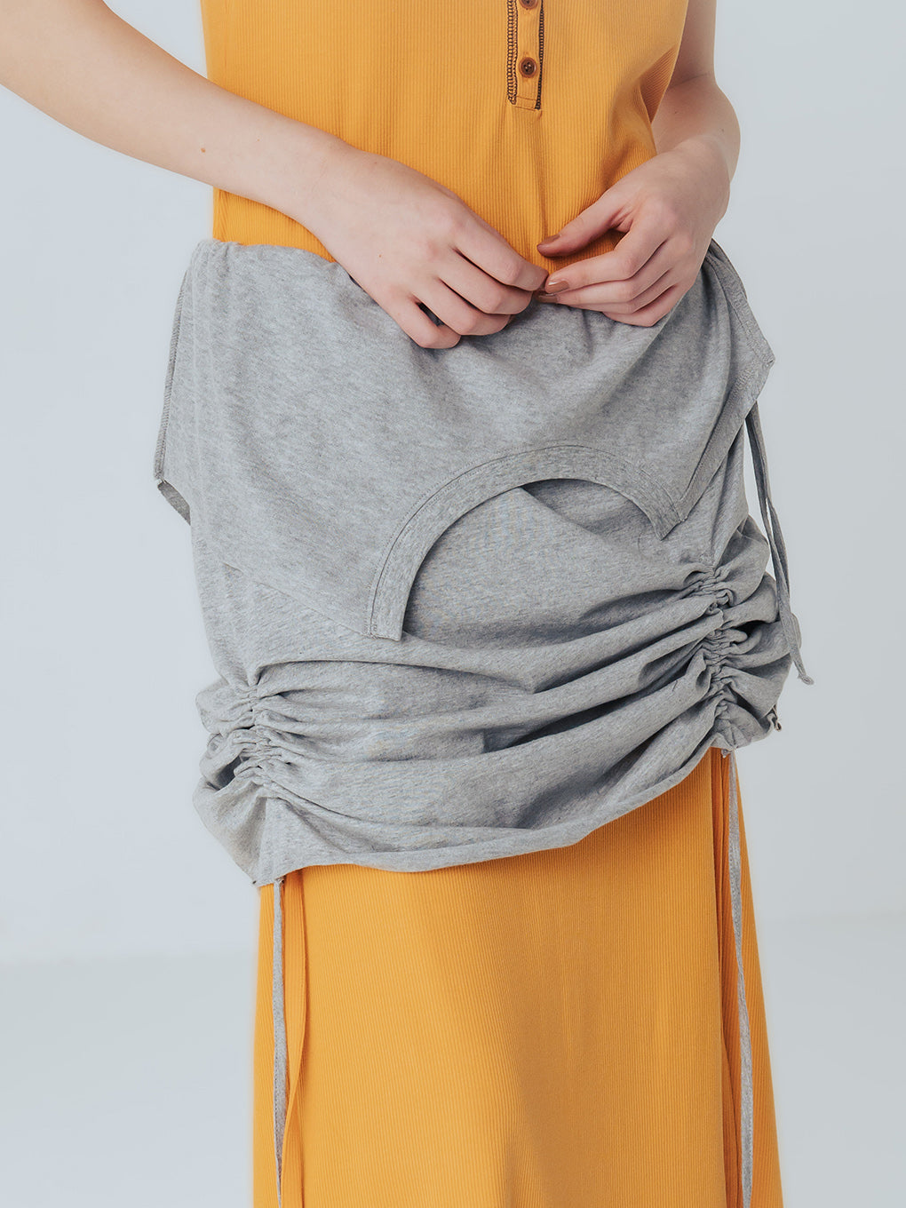 TEE TURN BACK SKIRT