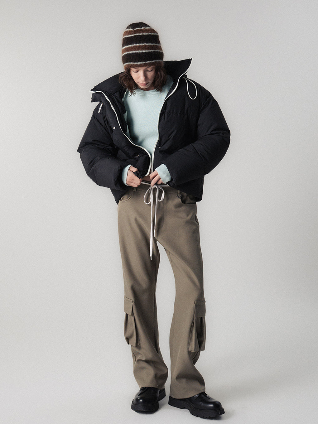 UNIVERSAL DOWN JACKET