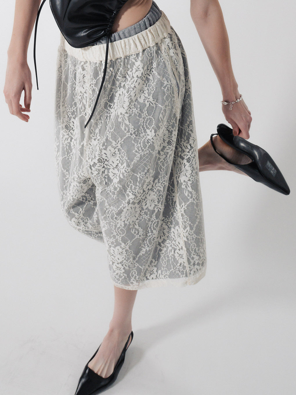FRENCH TERRY×LACE HALF PANTS