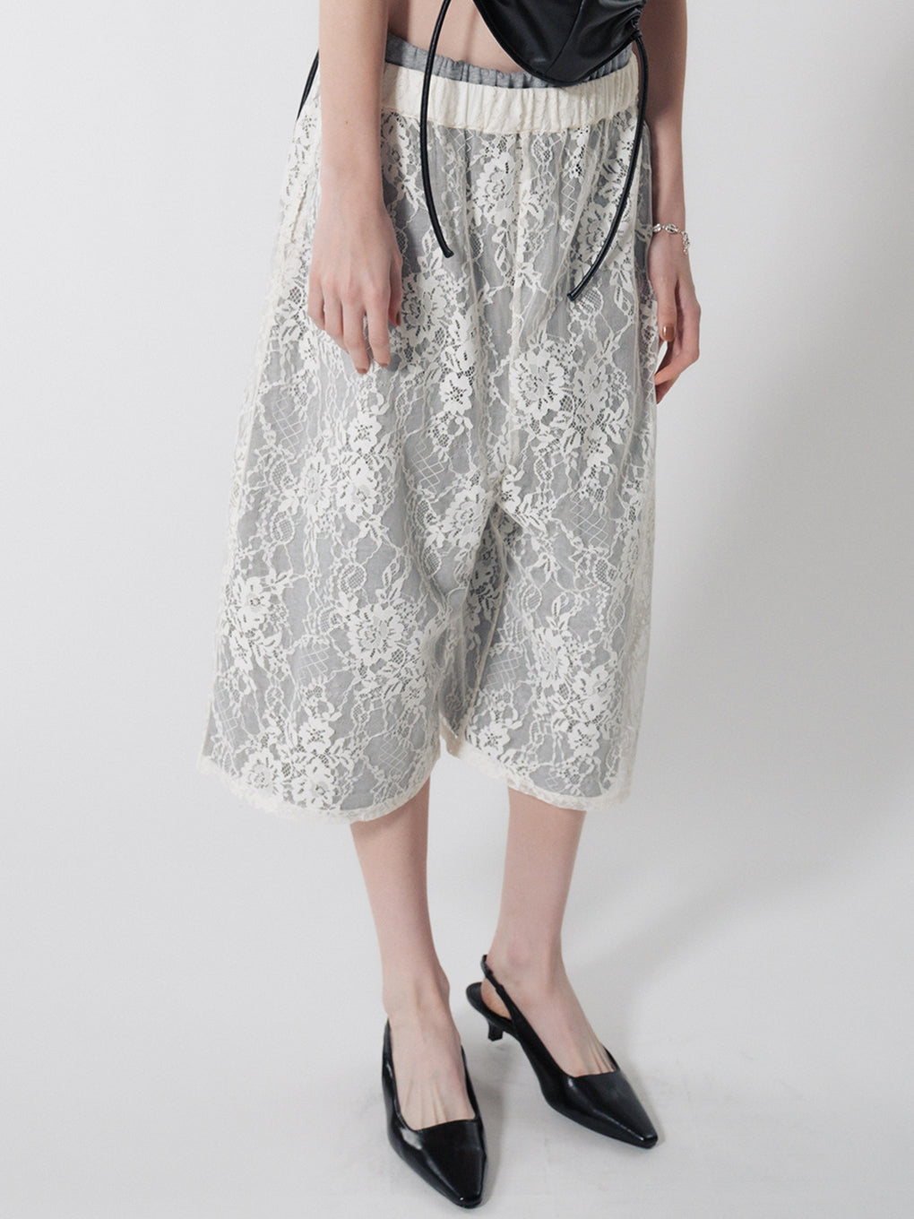 FRENCH TERRY×LACE HALF PANTS