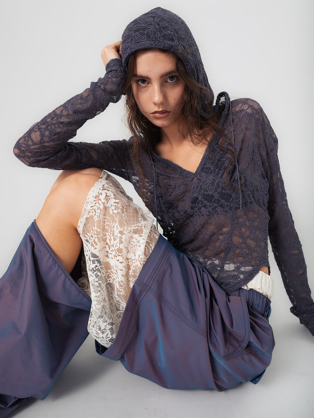LACE HOODIE TOP