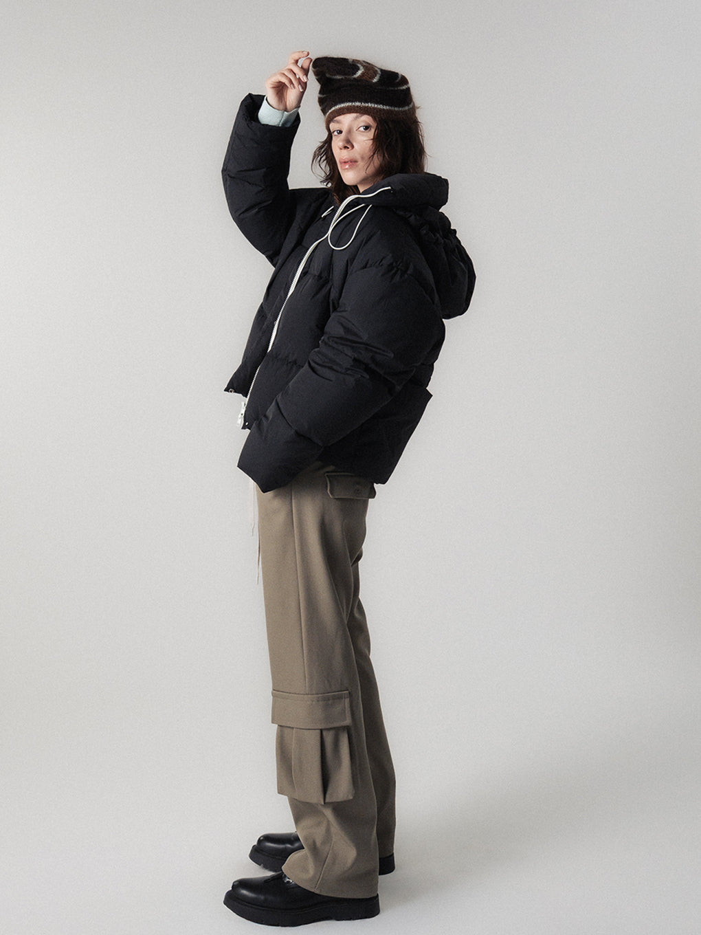 UNIVERSAL DOWN JACKET