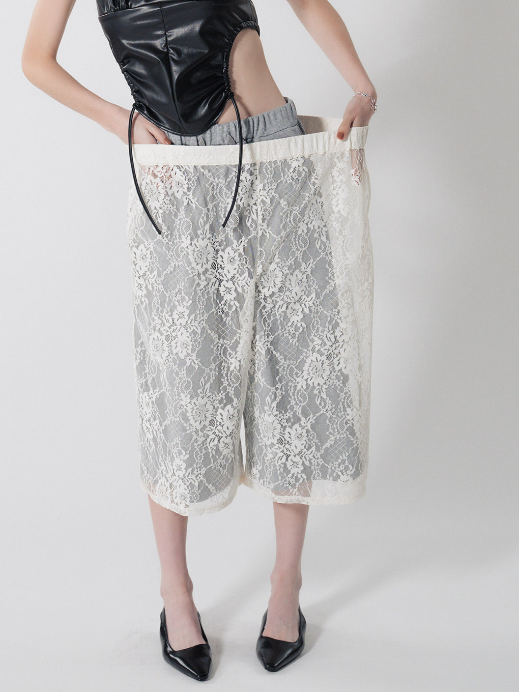 FRENCH TERRY×LACE HALF PANTS