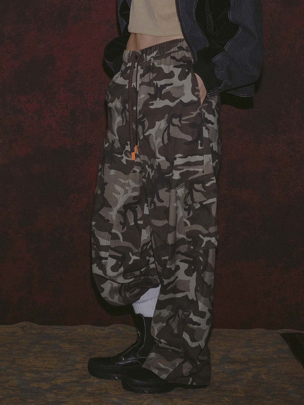CAMOUFLAGE CAGO PANTS