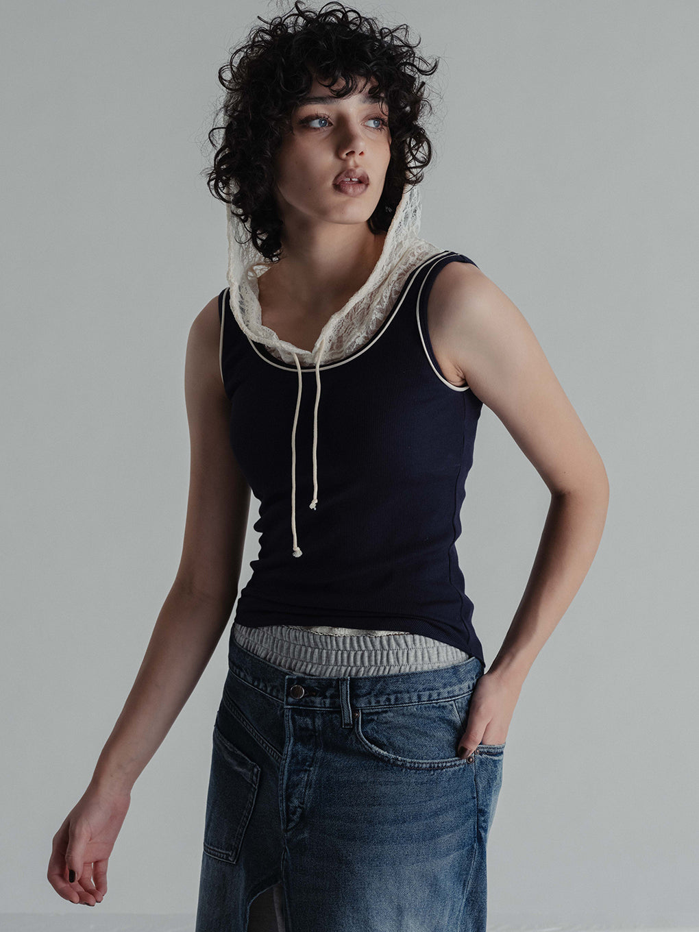 LINE CUP TANK TOP
